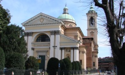 Nelle chiese di Rho il lumino della vita da accendere in Santuario