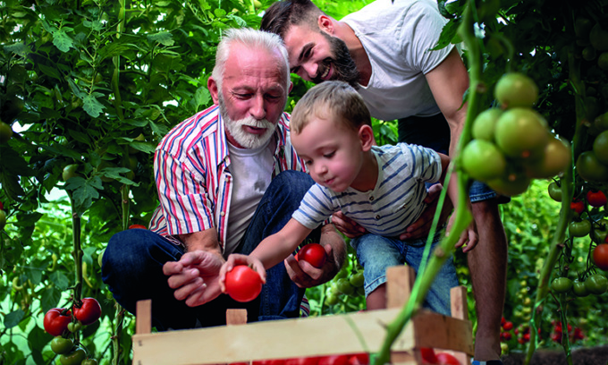 Tanti auguri papà… green: mandate le foto e messaggi di auguri al giornale