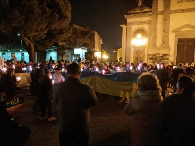 Una fiaccolata da Vittuone a Sedriano per la pace