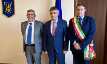 Il sindaco Ballarini e l'imprenditore Bennati incontrano il console ucraino