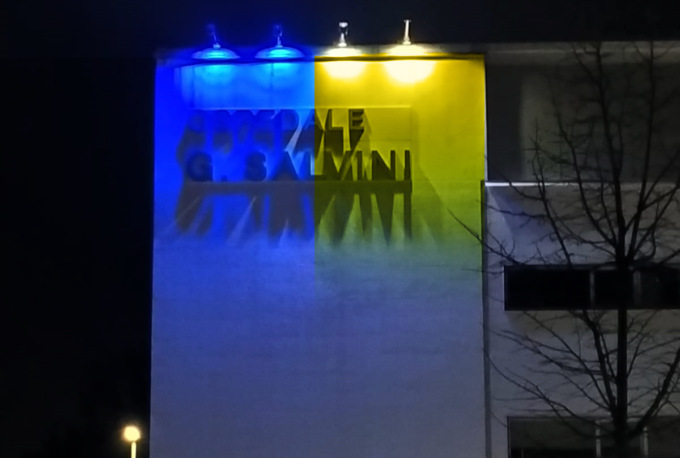 L’Ospedale si illumina per la pace