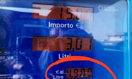 Benzina a 5 euro al litro... ma è un errore!
