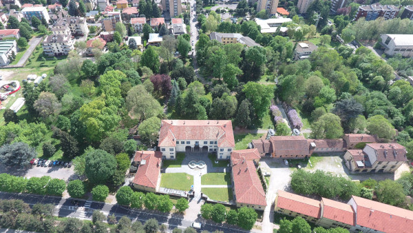 Cinquecentomila euro per la riqualificazione del parco di Villa Burba