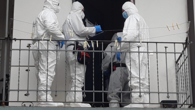 Tracce di sangue nella casa di Carol Maltesi, i Ris ancora al lavoro a Rescaldina