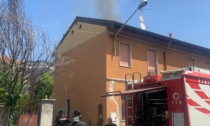 Vigili del Fuoco in azione per un incendio in un'abitazione