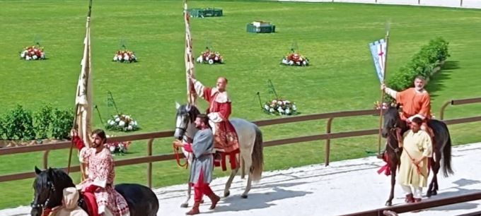 Palio di Legnano: la sfilata storica arriva al Mari