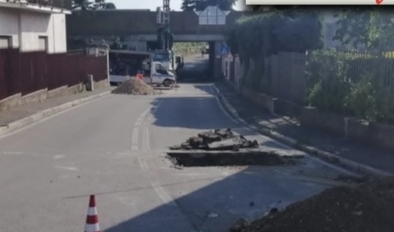 Fuga di gas, chiuso il sottopasso