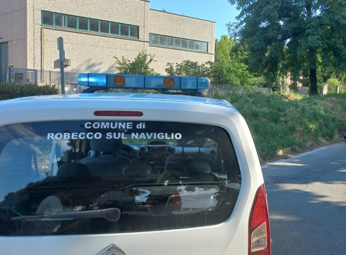 La Polizia Locale sorprende un istruttore di guida abusivo