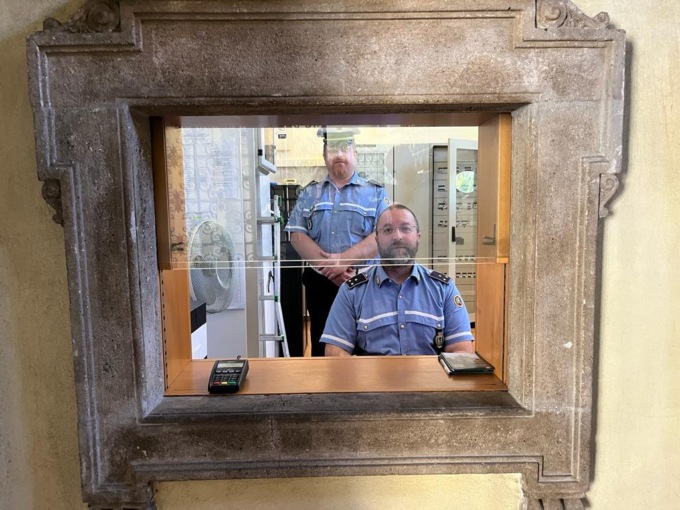 La Polizia Locale lascia via Mascagni e si trasferisce in Villa Corvini