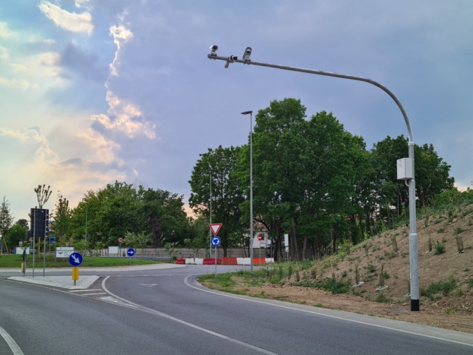 Telecamere a Pregnana, prime multe