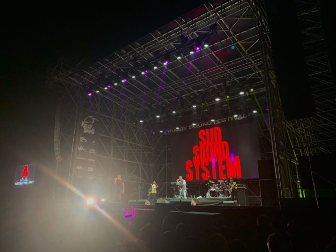 I Sud Sound System hanno elettrizzato il Rugby Sound Festival