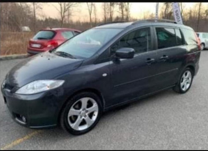 Rubano l’auto con dentro il materiale di un bimbo autistico: l’appello della mamma