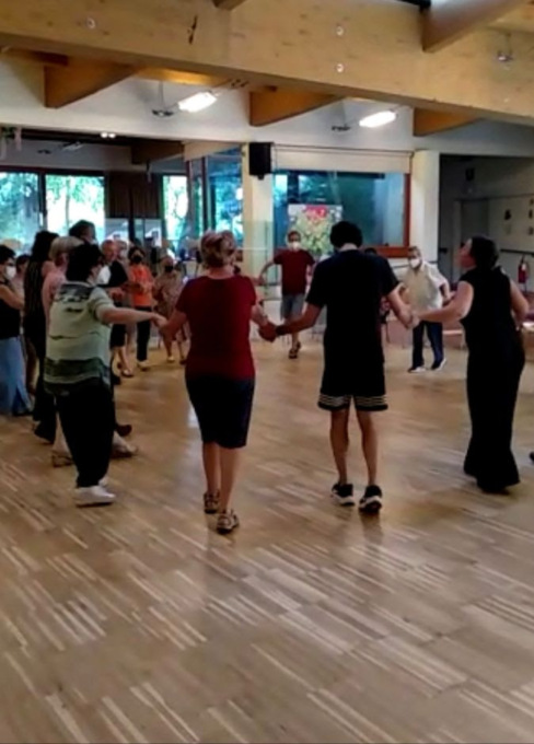 Festa per l'”Alzheimer cafè” prima della pausa estiva