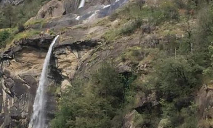 Multa salata per due turisti milanesi sulle cascate dell’Acquafraggia