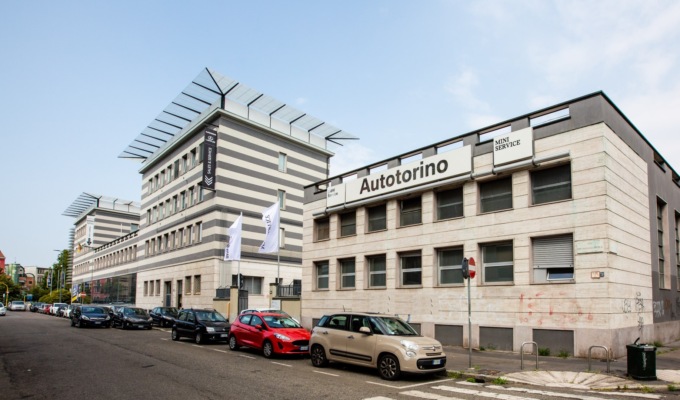 Agosto vacanze e viaggi in auto: service e showroom Autotorino aperti per chi parte e per chi resta