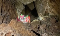 Colpito da un sasso in una grotta, 30enne salvato