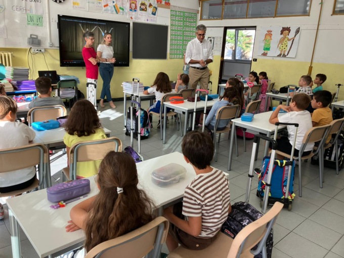 Primo giorno di scuola: il saluto del Comune di Magenta