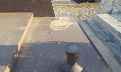 Ladri razziano i cimiteri: sparite le statue