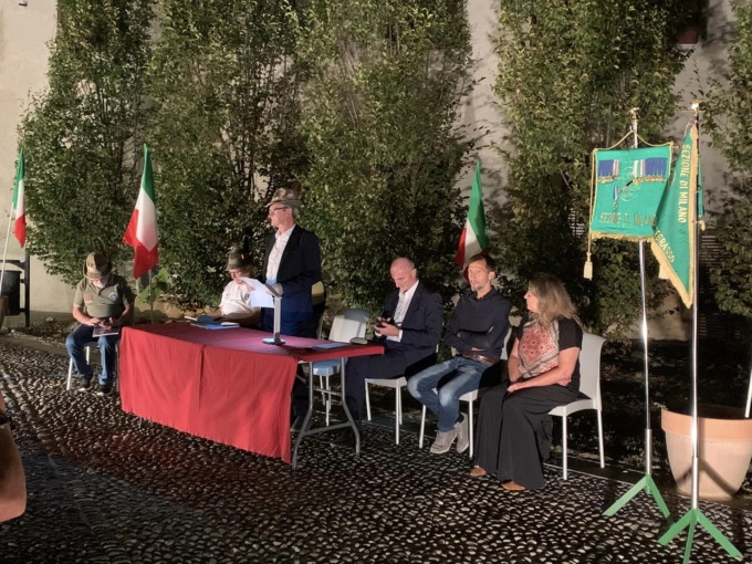 Un volume commemorativo per le Penne Nere di Bià