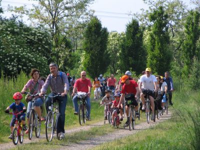 Tutti in sella per una biciclettata Eco-friendly nelle campagne