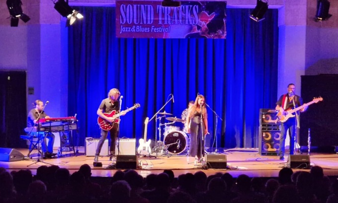 La “Fabio Marza Band” incanta la terza data del “Sound Tracks”