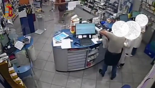 Rapinatore seriale di farmacie: arrestato 49enne