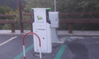 Colonnine ricarica auto elettriche: che fine ha fatto il bando?