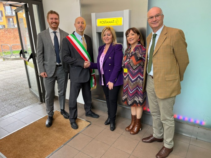 Inaugurato un nuovo Postamat a Sedriano