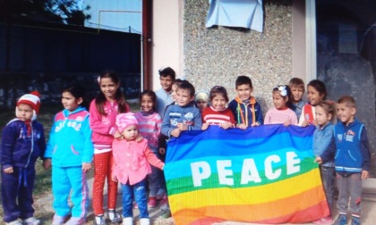 Una raccolta fondi per non lasciare al freddo i bimbi romeni della Casetta di Elena