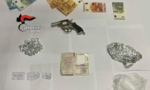 24enne con documento falso: nascondeva droga e una pistola