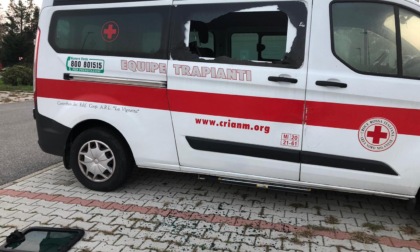 Vandali scatenati contro la Croce Rossa di Corbetta, il sindaco "Un gesto stupido e becero"