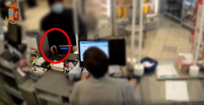 Rapine a farmacie e supermercati: arrestato un 53 enne