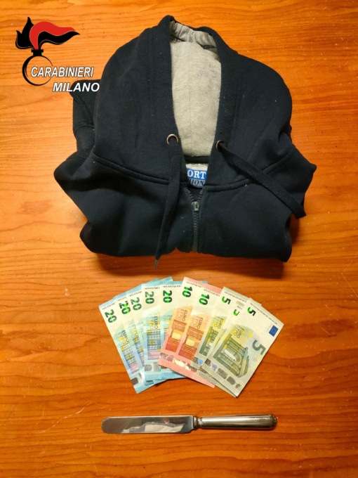 Rapinatore in fuga fermato dai Carabinieri