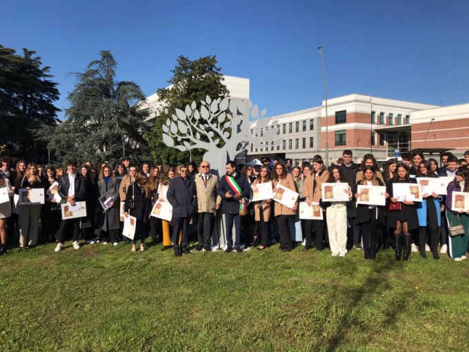 Giornata dello Studente: consegnate le borse di studio