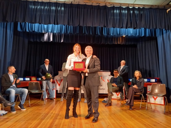 Martina Alzini e Beppe Saronni premiano i ciclisti provinciali 