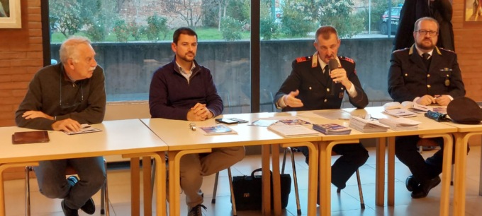 Truffe agli anziani, incontro con carabinieri e vigili