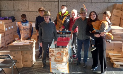 La "Colletta alimentare" fa il pieno di cibo e solidarietà