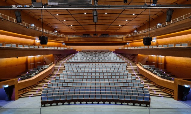 Il nuovo Teatro Roberto de Silva apre alla stampa