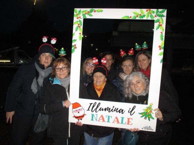 Si accendono le luminarie a Bollate