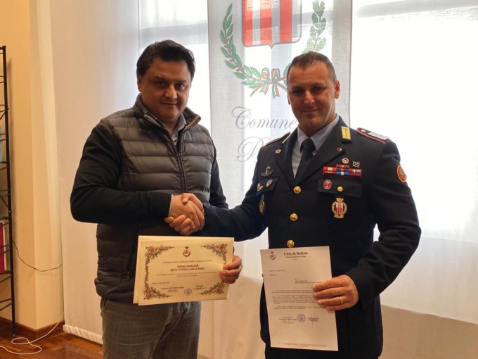 Il Comune saluta l’agente della Polizia Locale