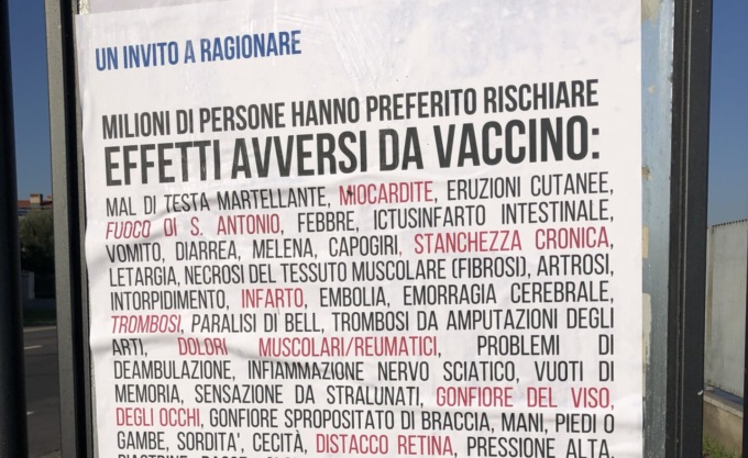 Giallo a Magenta: spuntano sulle bacheche manifesti no-vax