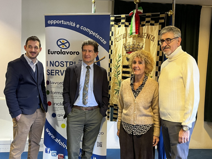 Magenta incontra lavoro