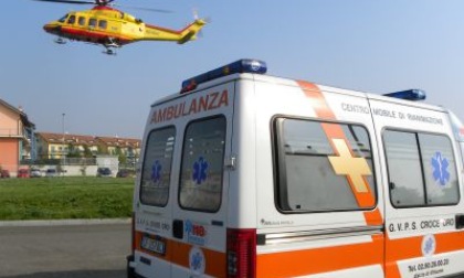 Scontro fra mezzi pesanti all'area di servizio: 40enne soccorso in codice rosso