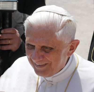 È morto Benedetto XVI, il Papa emerito