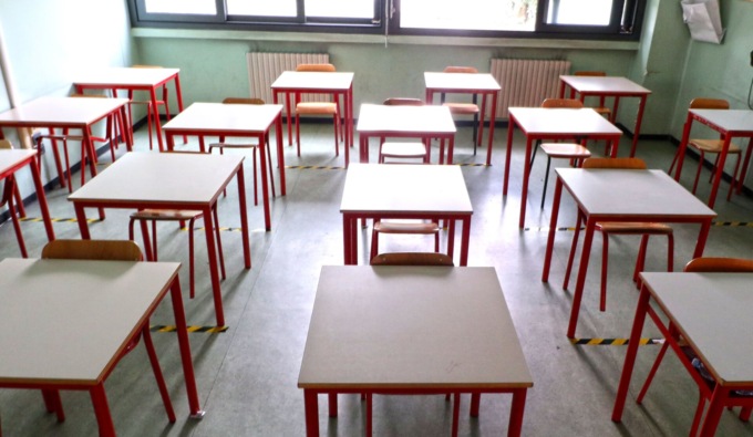 Gli studenti tornano in aula con… 11 gradi