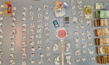 Arrestato spacciatore con 900 dosi di cocaina