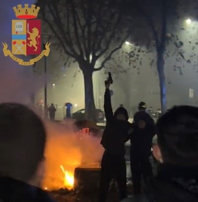 Sparò con una scacciacani a Capodanno: denunciato dalla Polizia