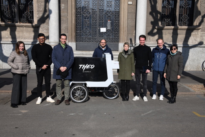 Un robot per le consegne a spasso per la città