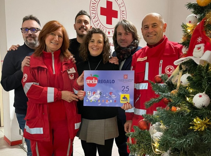 Spesa solidale: la Contrada Sant’Ambrogio dona i buoni pasto
