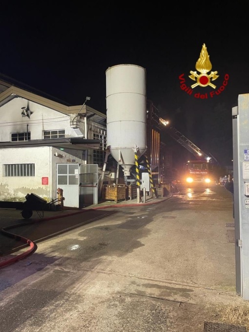 Incendio del capannone di una fonderia